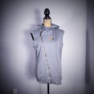NWOT Medium Gray Cross-Zip Sleeveless Hoodie